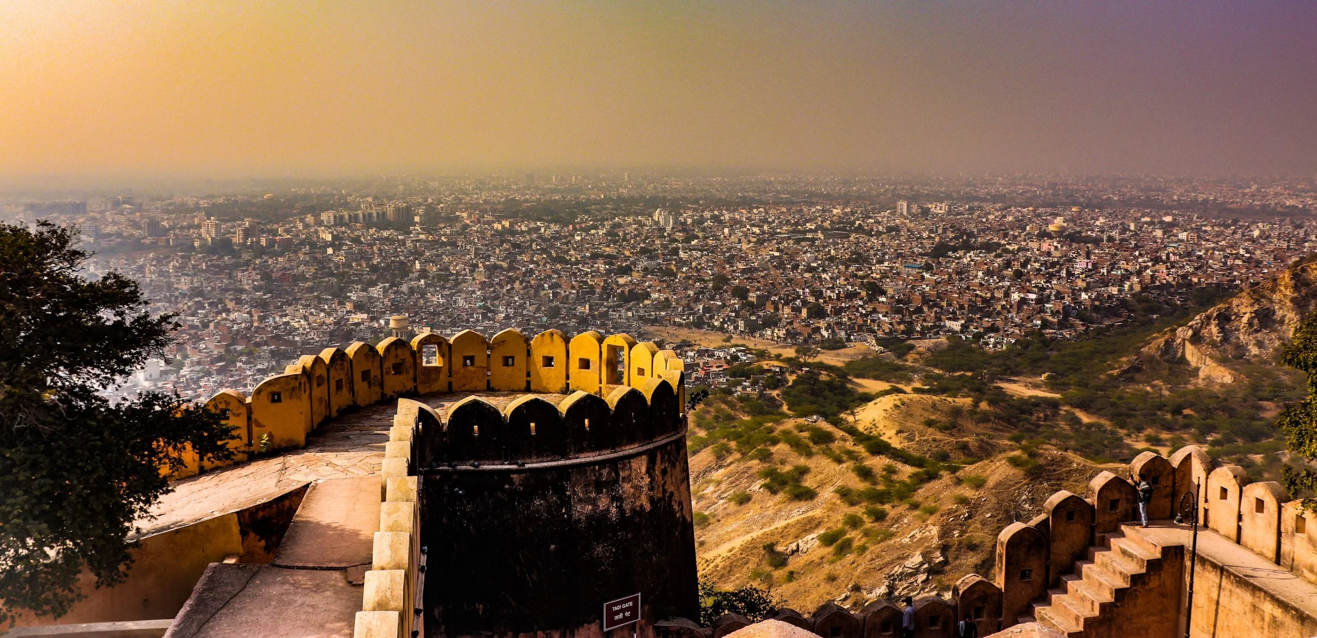 nahargarh fort